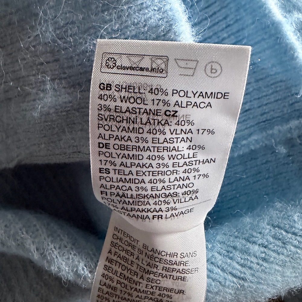 & OTHER STORIES Women's Baby Blue Sweater - Picture 6 of 8